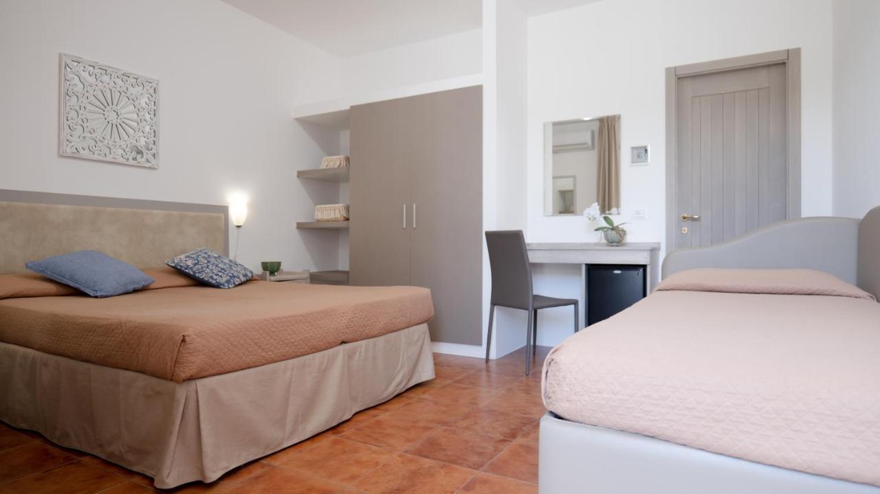 Villaggio Poseidone Beach Resort - Hotel Torre San Giovanni Ugento Exteriör bild